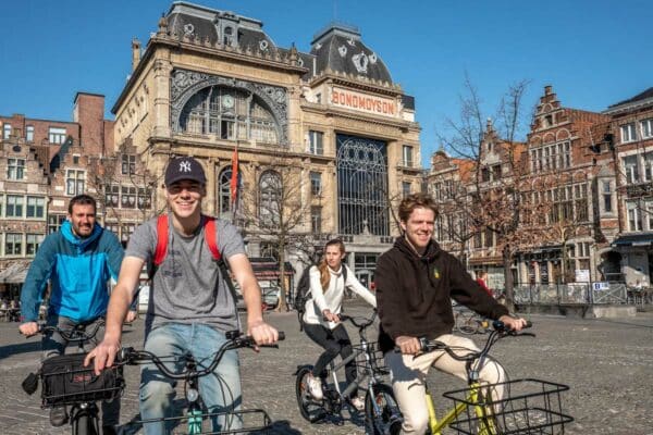 Vrijdagsmarkt-fietstour-Gent